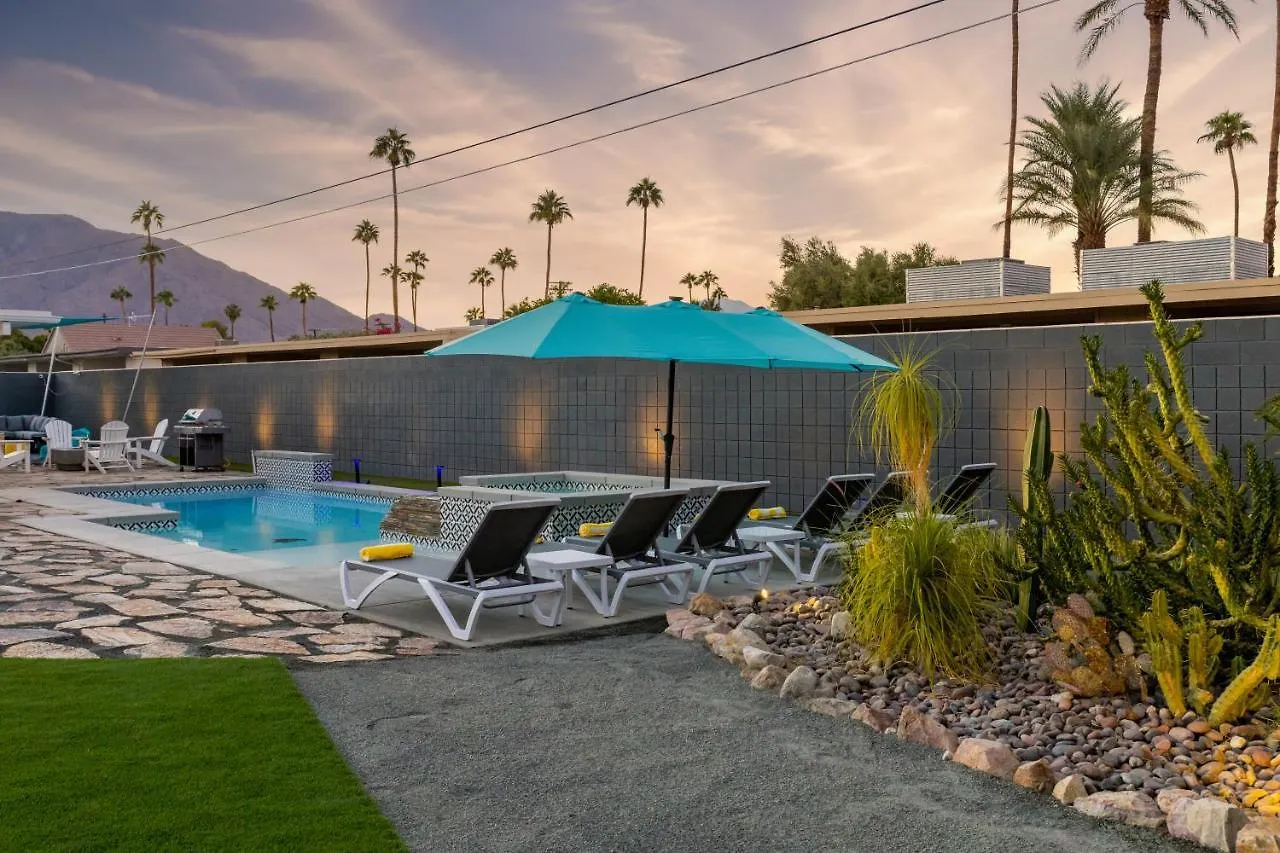 Holiday home The Desert Xscape Pool & Views Palm Springs United States